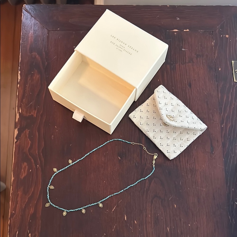 Sézane necklace